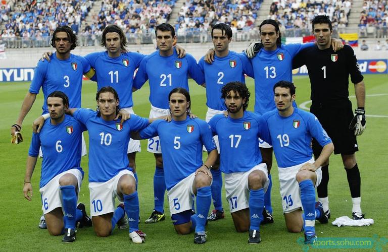 00年欧洲杯意大利西班牙（2000年欧洲杯意大利首发阵容）