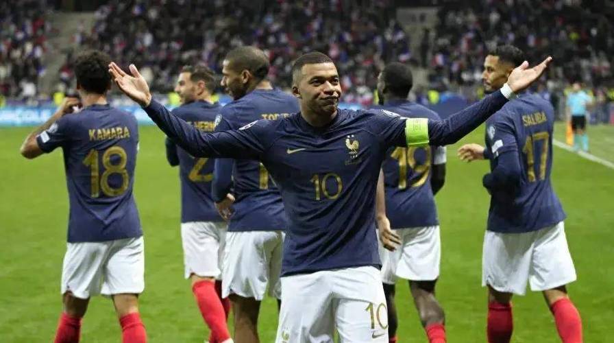 法国客场欧洲杯首发名单（法国欧洲杯主力2020）