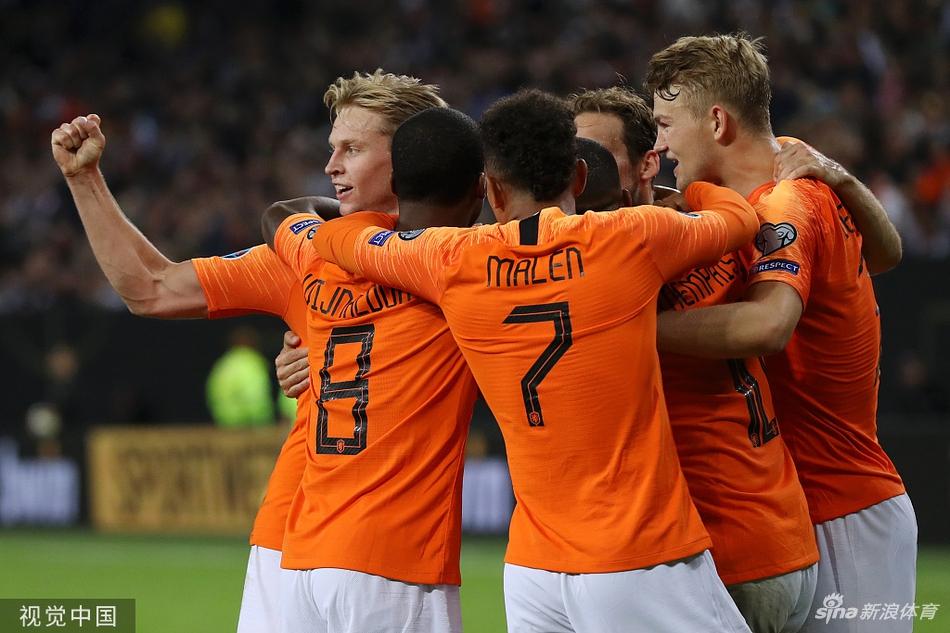 德国VS荷兰欧洲杯集锦（德国队对荷兰欧预赛）